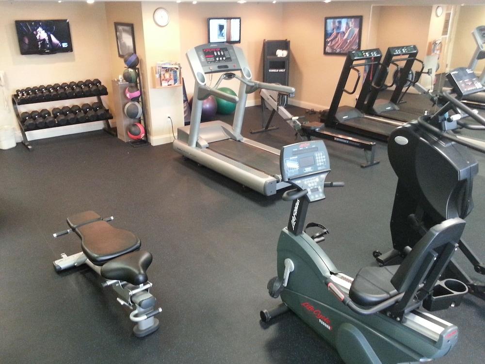 Comfort Inn & Suites Glen Mills - West Chester Екстер'єр фото