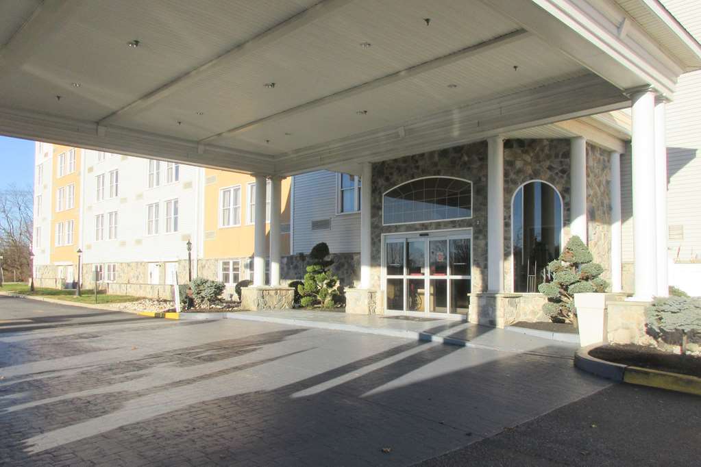 Comfort Inn & Suites Glen Mills - West Chester Екстер'єр фото